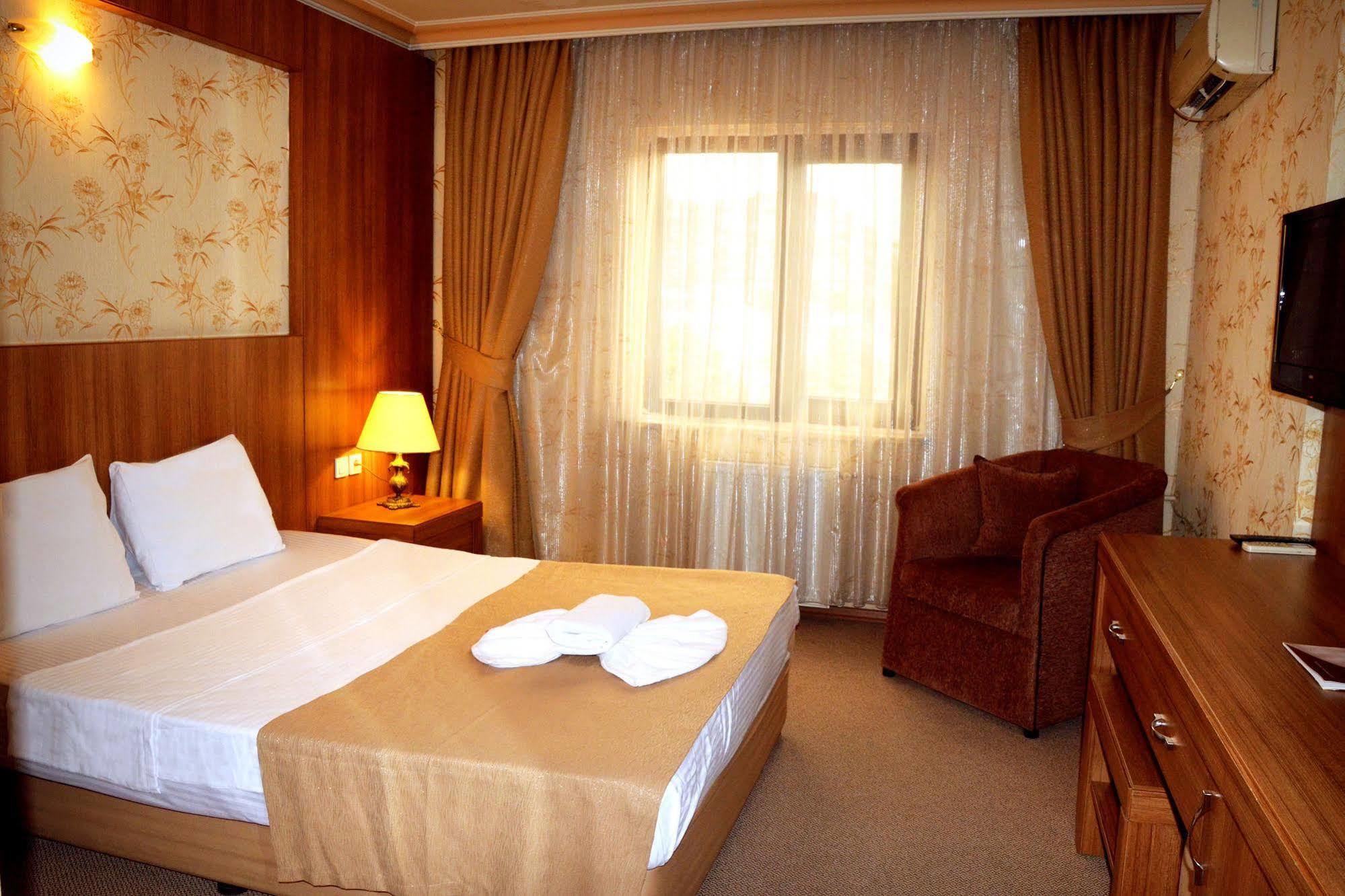 Ankara Capital Otel Bagian luar foto
