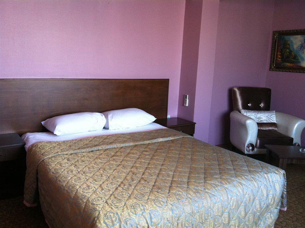 Ankara Capital Otel Bagian luar foto